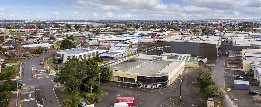40-44 East St Papakura