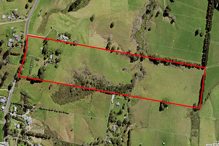 Sizeable city-limit rural landholding with subdivision potential